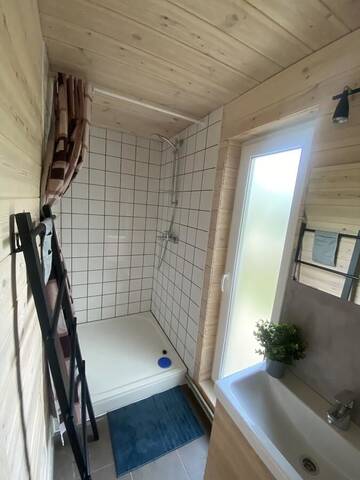 Фото номера Дом с 2 спальнями Дома для отпуска Seaside house Ragakrasts г. Мерсрагс 23